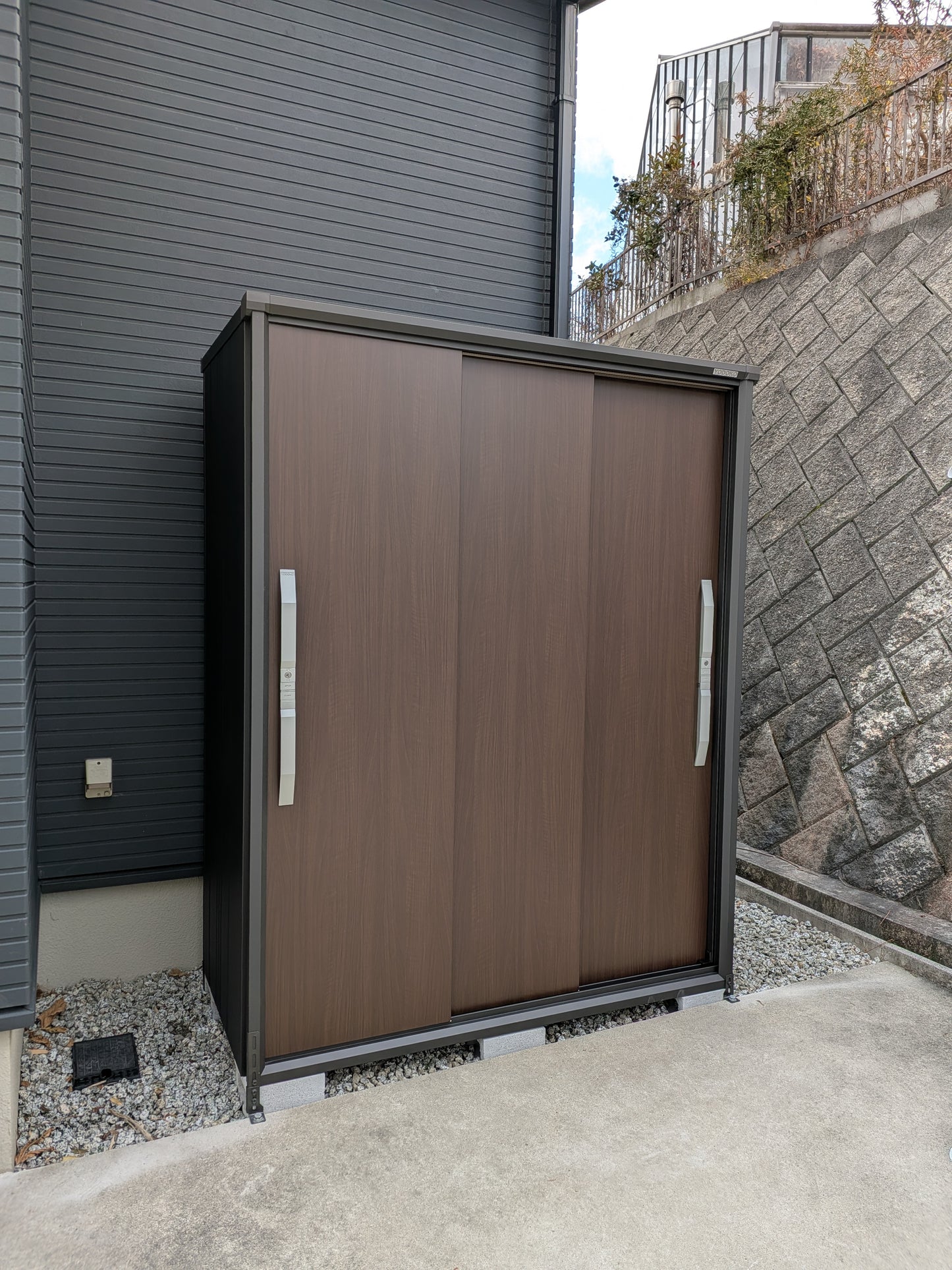 YODOKO Premium Outdoor Small Shed ESF