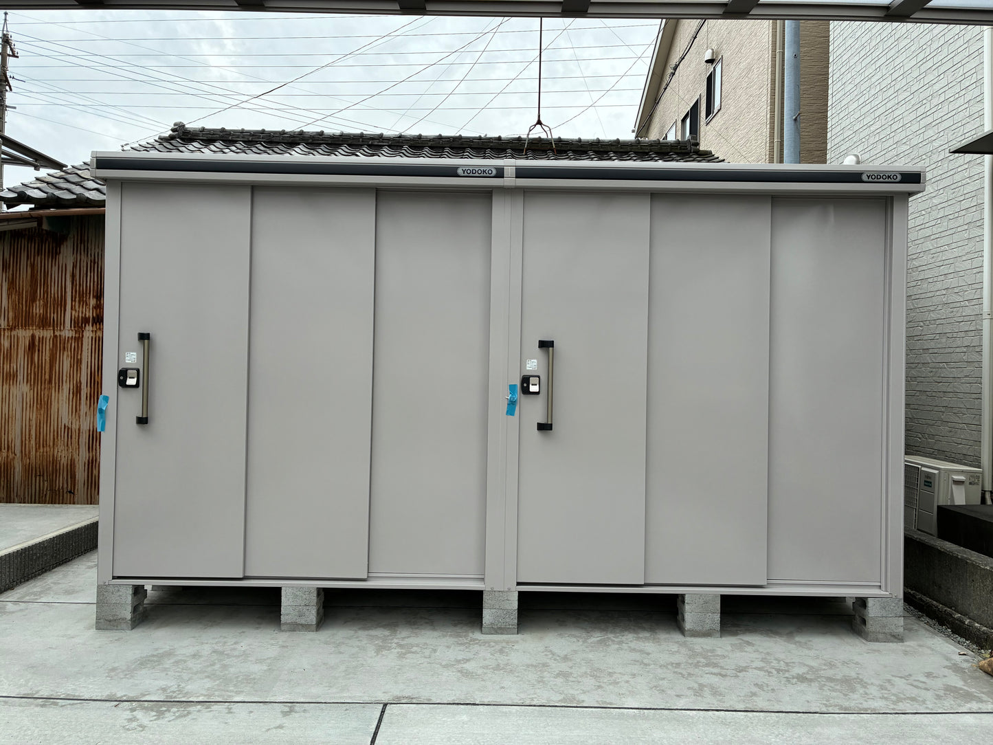 YODOKO Premium Outdoor Large Shed LMDS